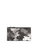 Dauphine calfskin card holder with leopard print against a gray background - | Dolce & Gabbana