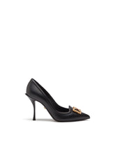 CALFSKIN PUMPS WITH DG AMORE LOGO - | Dolce & Gabbana