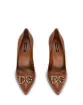 CALFSKIN PUMPS WITH DG AMORE LOGO - | Dolce & Gabbana