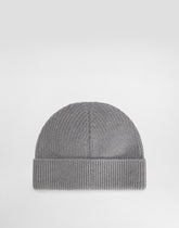 Knitted hat with plaque and logo - | Dolce & Gabbana