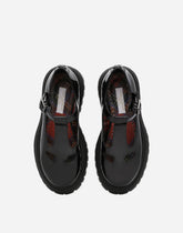 Two-hole patent leather ballet flats -  | Dolce &amp; Gabbana