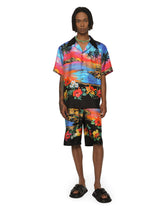Silk twill jogging shorts with Hawaiian print -  | Dolce & Gabbana
