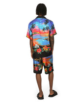 Silk twill jogging shorts with Hawaiian print -  | Dolce & Gabbana