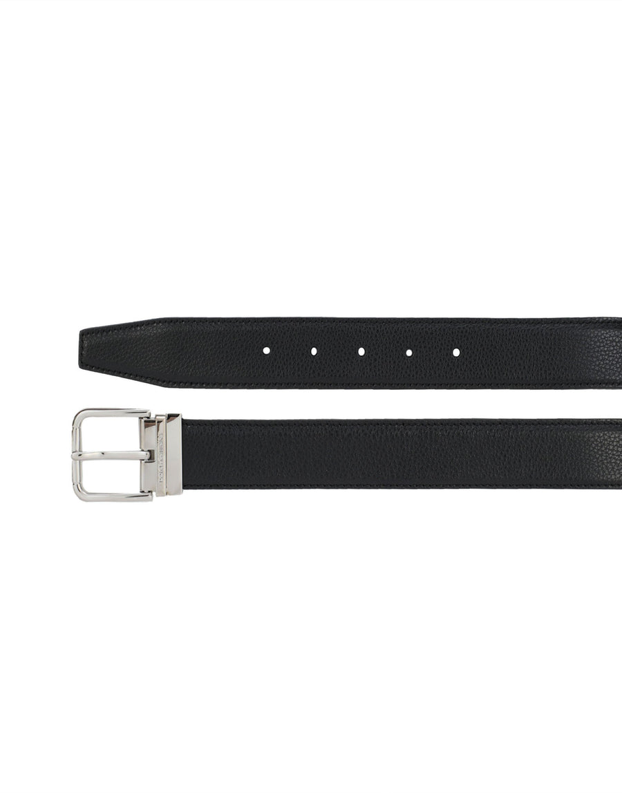 Solid-coloured hammered leather belt