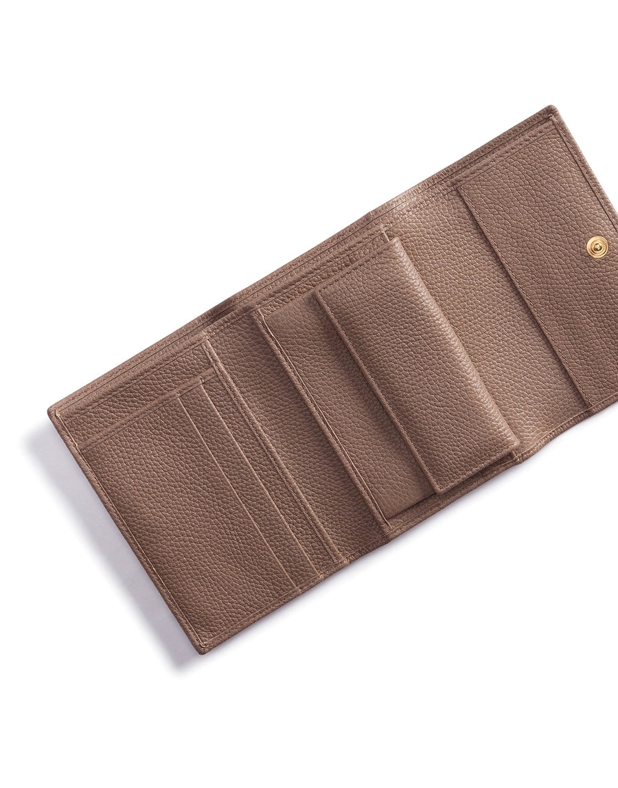 Wallet in drummed calf leather