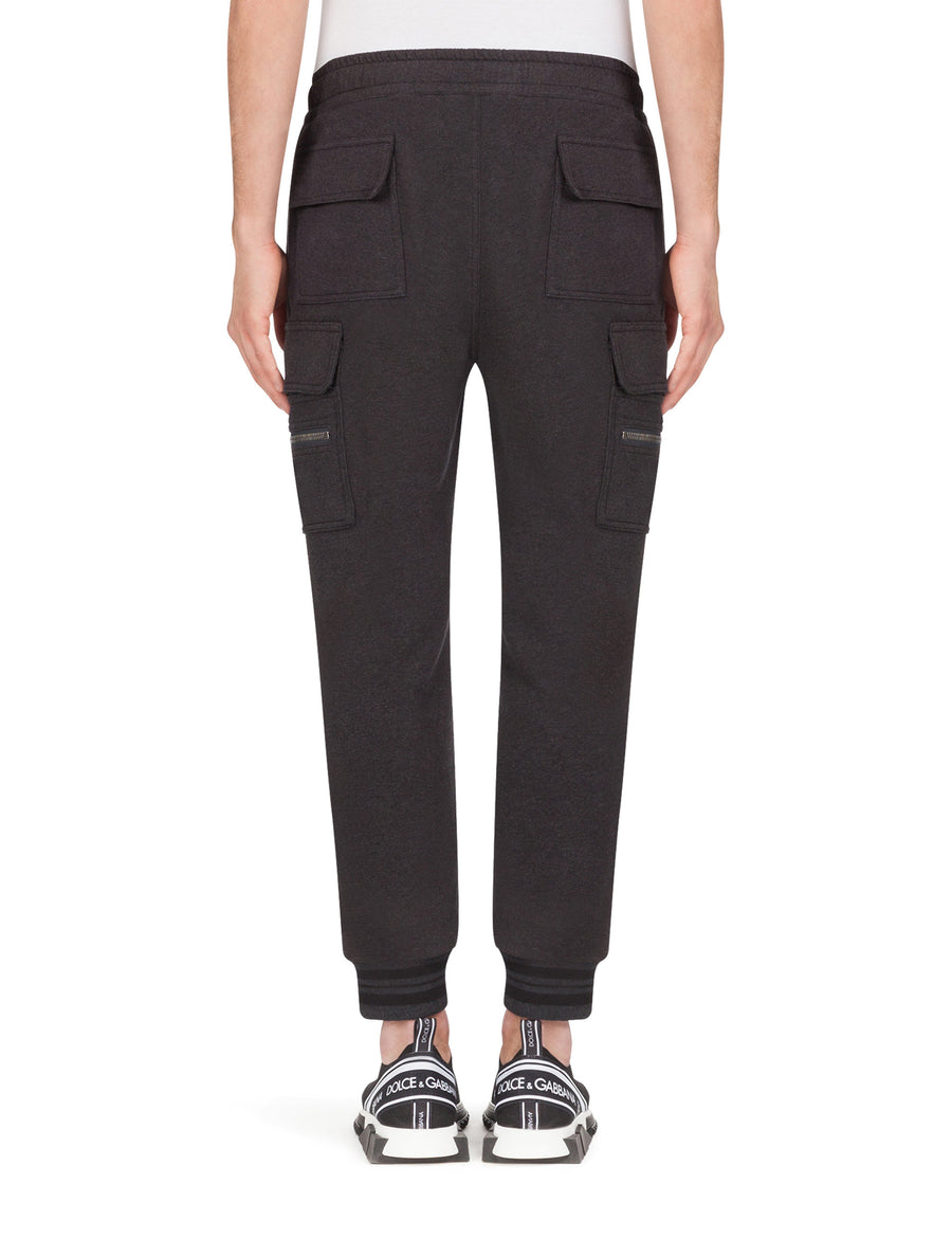 Jersey jogging pants with branded plate